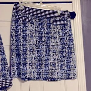 CAbi 21 Club blue matrix print textured knit pencil skirt, 6